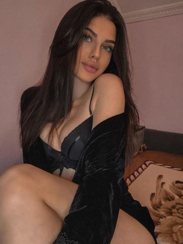 Зинаида Реал Студентка Брюнетка фото 2